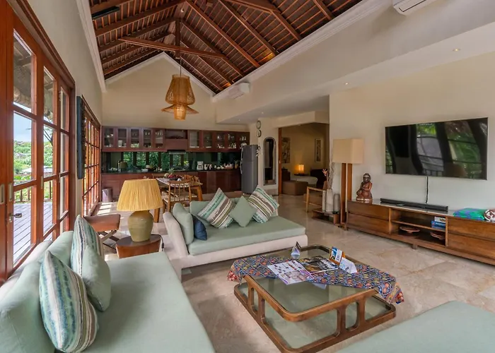 Boutique Hotel Villa Cantik And Karma Beach Club